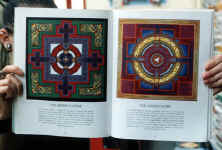 mandalas1.JPG (31636 bytes)